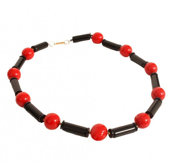 Bakelite Red/Blk Necklace